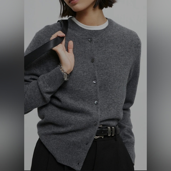 Stunning Cashmere Wool Blend Cardigan W/  Sweater Vest Small Academia INFFTRU - Picture 2 of 12